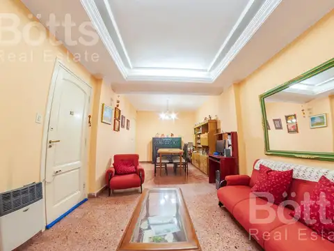 Casa en Venta en Banfield, USD 120.000