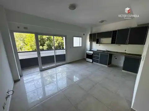 ARTURO ILLIA 1200, Piso 1