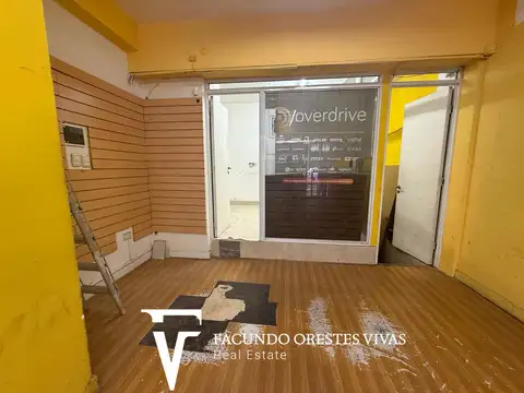 VENTA - LOCAL -REJAS - BALVANERA