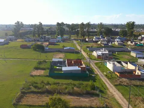 Terreno en Venta en Villa Elvira, USD 19.500