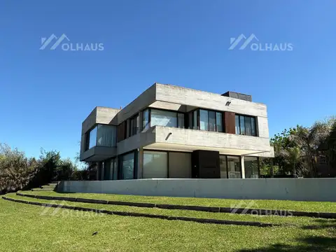 Casa en Venta de 5 dormitorios