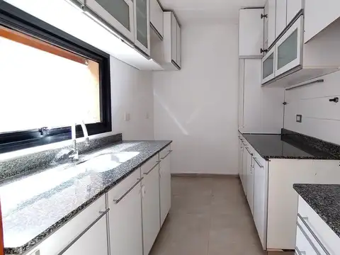 Calle Los Lazaristas 200