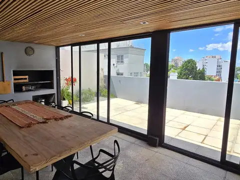 Excelente departamento 3amb con terraza, cochera y baulera - Villa Urquiza