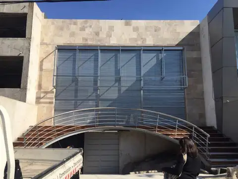 Venta local Lomas San Isidro