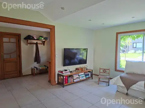 Casa 4 ambientes con 3 baños