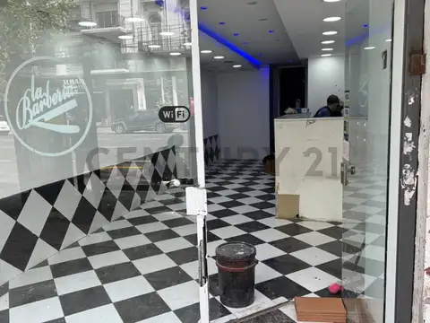 Rivadavia 3100, Piso 0