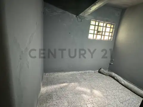 Local en Alquiler en Once, $ 2.500.000