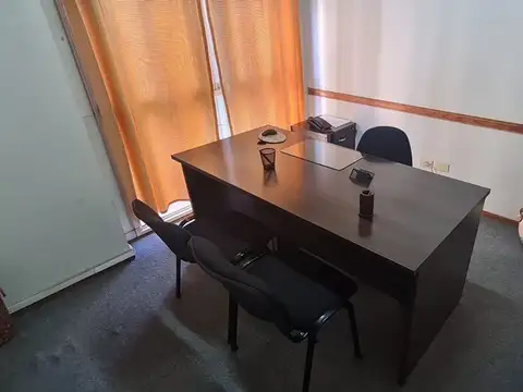 Oficina en Alquiler en Balvanera, $ 750.000