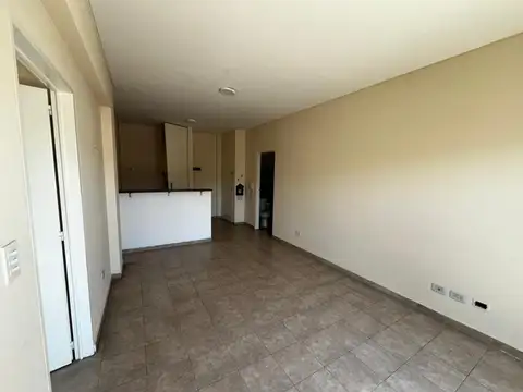 Departamento en Alquiler en Villa Pueyrredon, $ 580.000
