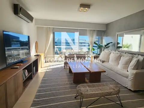 Apartamento pent house en Brava 28, penhtouse, 2 dormitorios. Playa brava