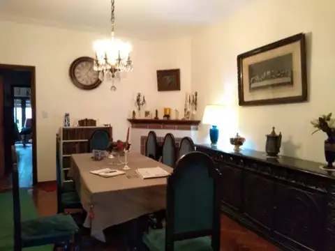 Casa  en Venta ubicado en Castelar, Morón, G.B.A. Zona Oeste - AMA0065_LP545134_7