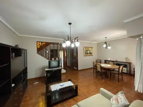 Casa en Venta en Quilmes, USD 260.000