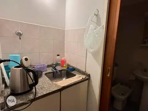 Local en Venta en Luis Agote, USD 8.500