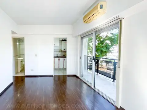 Departamento en Alquiler en Florida Mitre/Este, $ 800.000