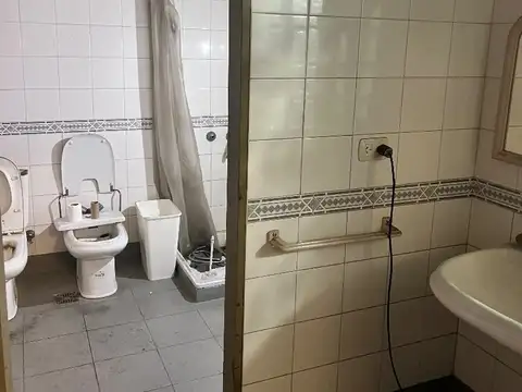 Galpon en Alquiler 60  mts Fondo