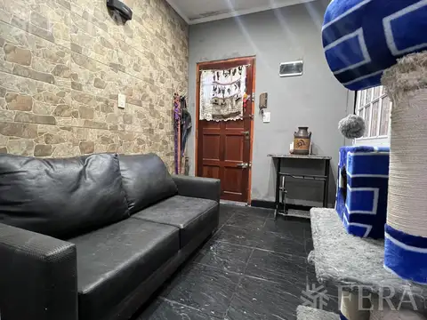 Depto Tipo Casa 2 ambientes con 1 baño