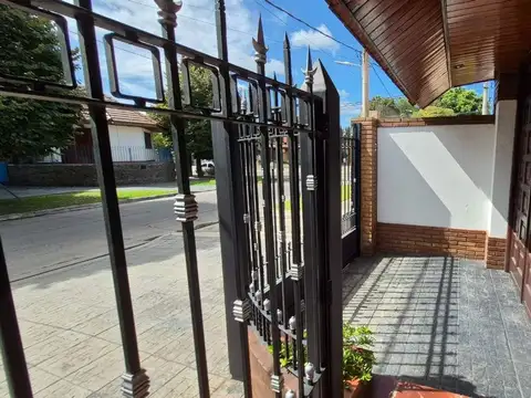 Casa en Venta en Llavallol, USD 179.900