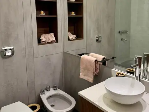 DEPARTAMENTO MONOAMBIENTE+COCHERA AMOB.CENTRO CBA