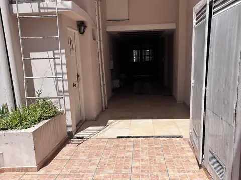 DEPTO EN PH MUY NLUMINOSO SIN EXPENSAS