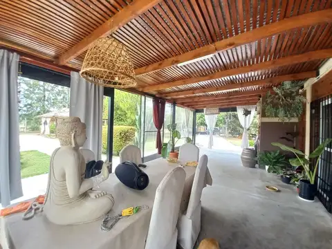 Casa 3 ambientes con 2 baños