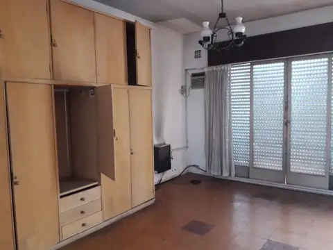 Depto Tipo Casa en Venta 45 años