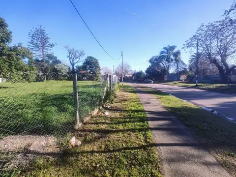 Calle 37 entre 126 y 127 600