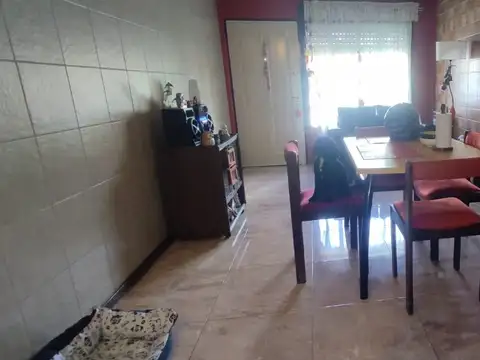 Depto Tipo Casa en Venta de 2 ambientes