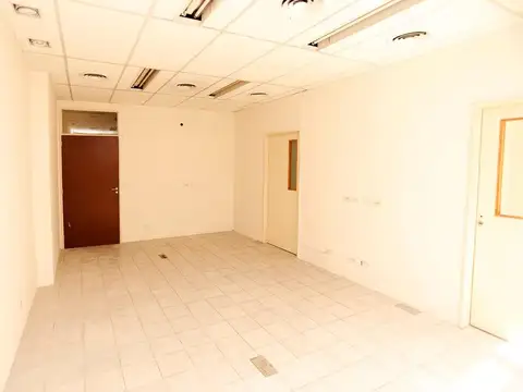 Oficina Monoambiente con 2 baños