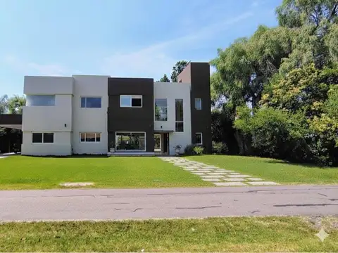 Venta Casa Golfers de Pilar A Estrenar!