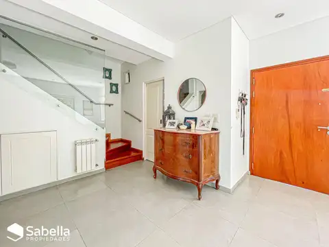 Casa en Venta en City Bell, USD 330.000