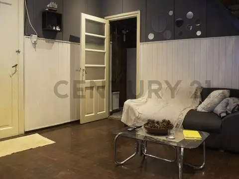 Polonia 1300, Piso 0