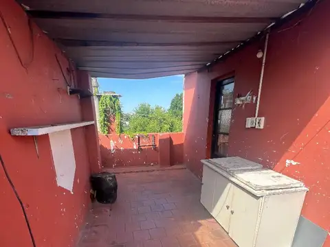 Depto Tipo Casa en Venta en Mataderos, USD 59.000