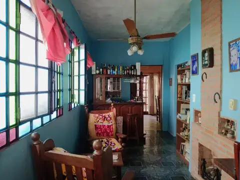 CASA 4 AMB. COCHERA CUBIERTA. JARDÍN. FONDO LIBRE en Villa Ballester, San Martin, G.B.A. Zona Norte