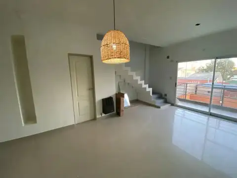 Calle 20 5000, Piso 1