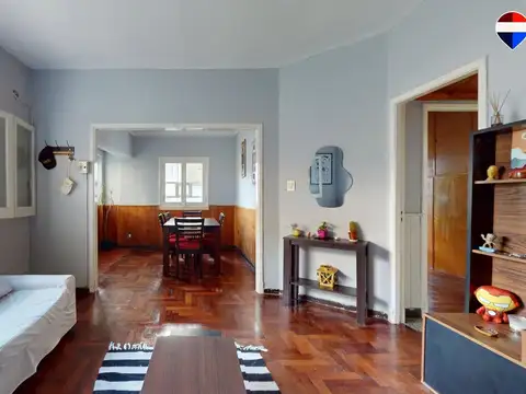 Depto Tipo Casa 5 ambientes con 2 baños