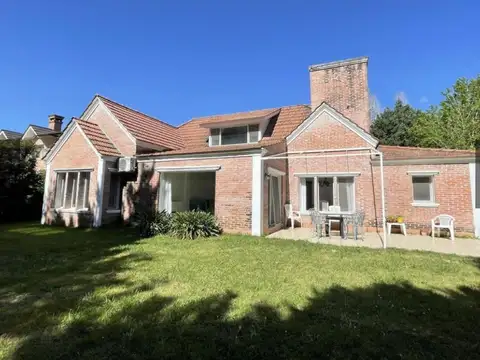 CASA EN VENTA PILAR DEL LAGO C.C