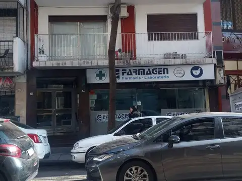 VENTA, 3 AMB AL FTE CON BALCÓN, BAÑO COMP, HAB CON PLACARD