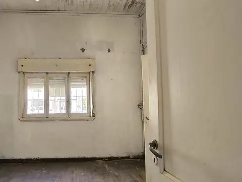 Casa a reciclar, zona centro, Berisso