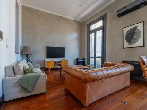 Depto Tipo Casa en Venta de 4 ambientes