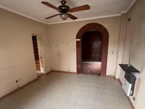 Depto Tipo Casa en Alquiler de 3 ambientes