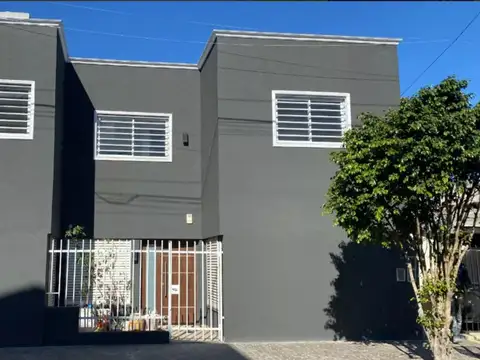 Impecable casa de 6 amb a estrenar!