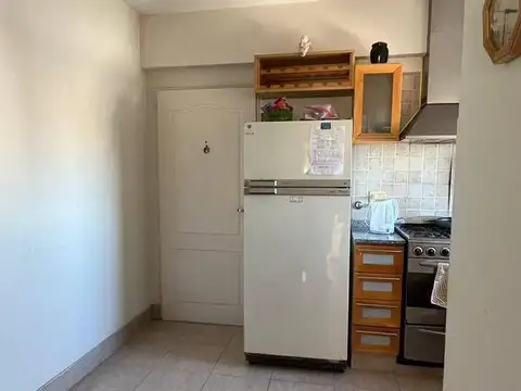Departamento en venta c/ cochera en Castelar