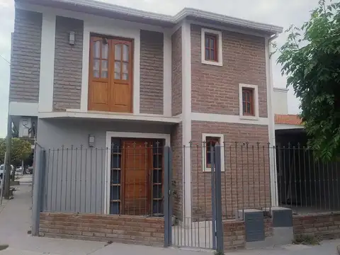 Zona Sudeste. B° Los Crespones. Mza 3. Casa 100