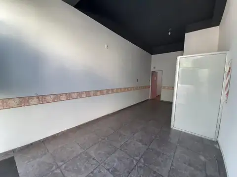 Local en Alquiler 25 años