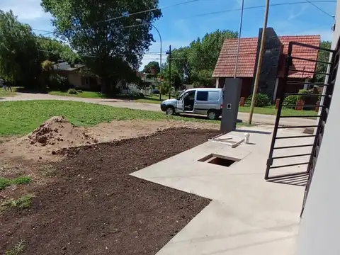 Casa 3 ambientes con 1 baño