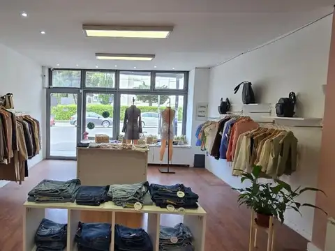 Fondo Comercio en Venta 21 años