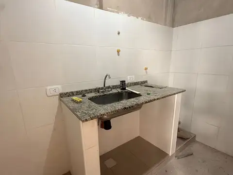 Local en Alquiler en Villa Sarmiento, $ 1.950.000