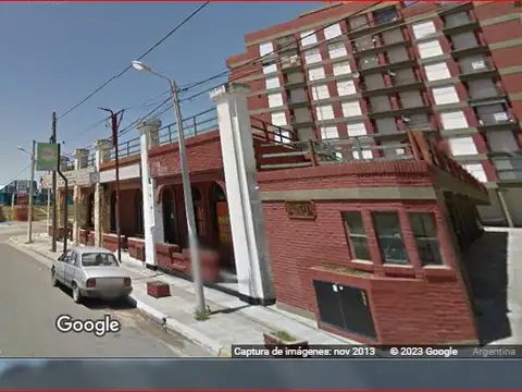 AV COSTANERA  ENTRE 1 Y   3