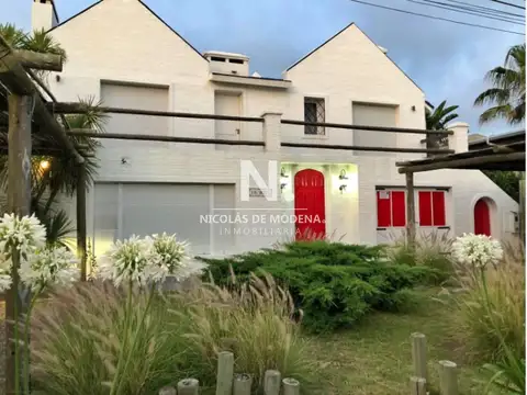 Casa en La Barra en venta.