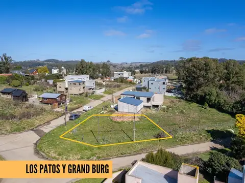 Los Patos Y Grand Burg